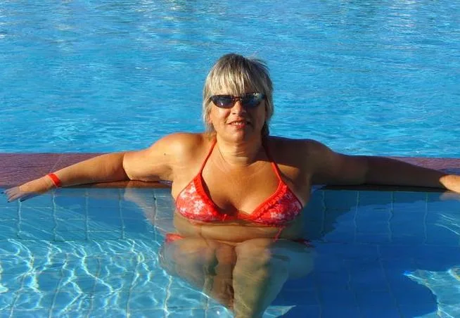 YIlkNXbfpqLA KissesKirsten – escort i Herning