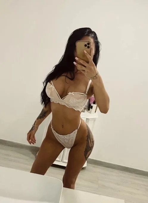 amy-16 Amy – escort i Hovedstaden
